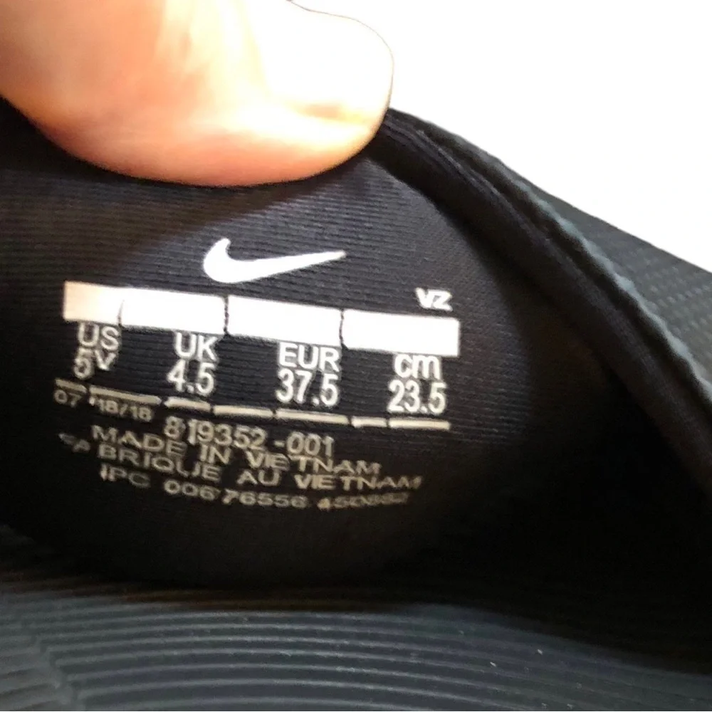Nike kids kawa